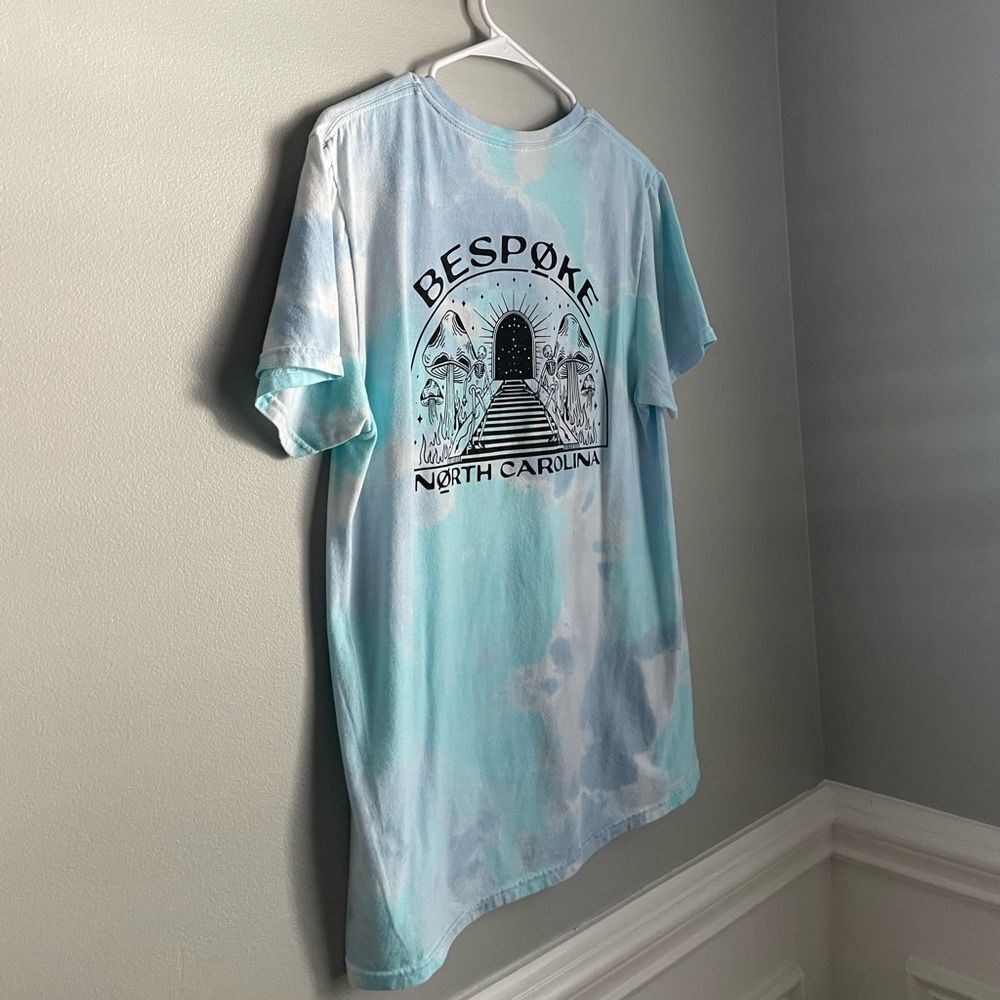 Bespoke Wilmington North Carolina Tie Dye Mushroom Shirt Size Men's Medium